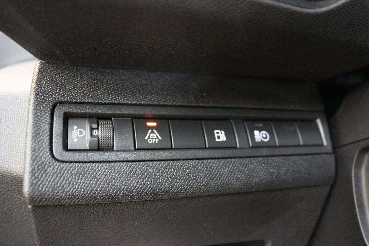 peugeot-3008-2021-hibrido-a-gasolina-1598cc