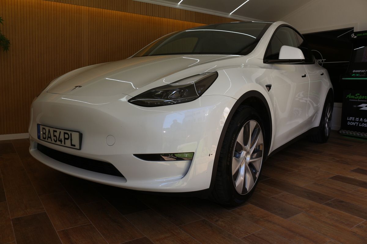 tesla-model-y-2023-eletrico-0cc