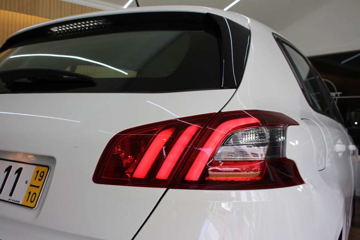 peugeot-308-2019-diesel-1499cc