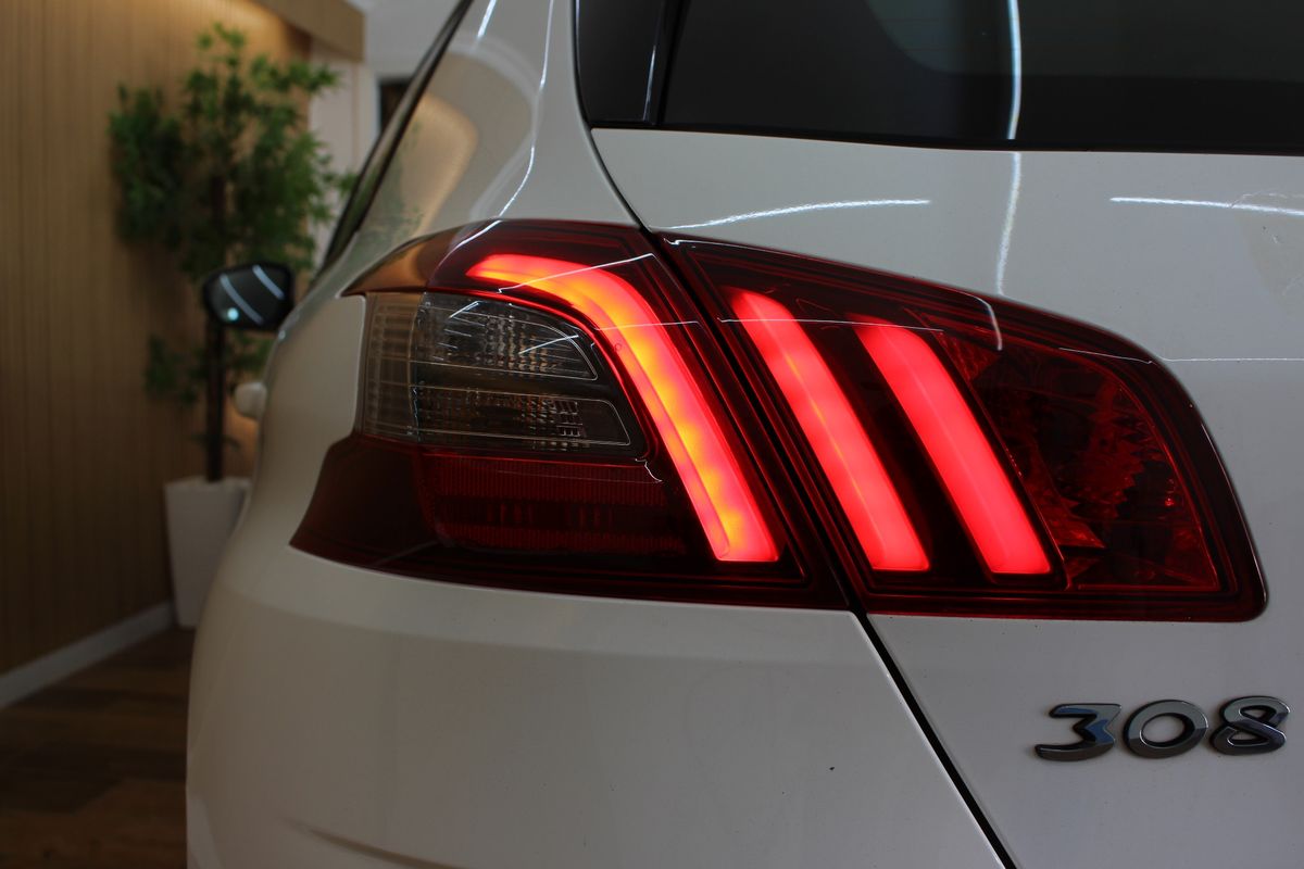peugeot-308-2019-diesel-1499cc