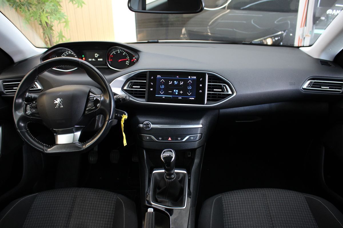peugeot-308-2019-diesel-1499cc