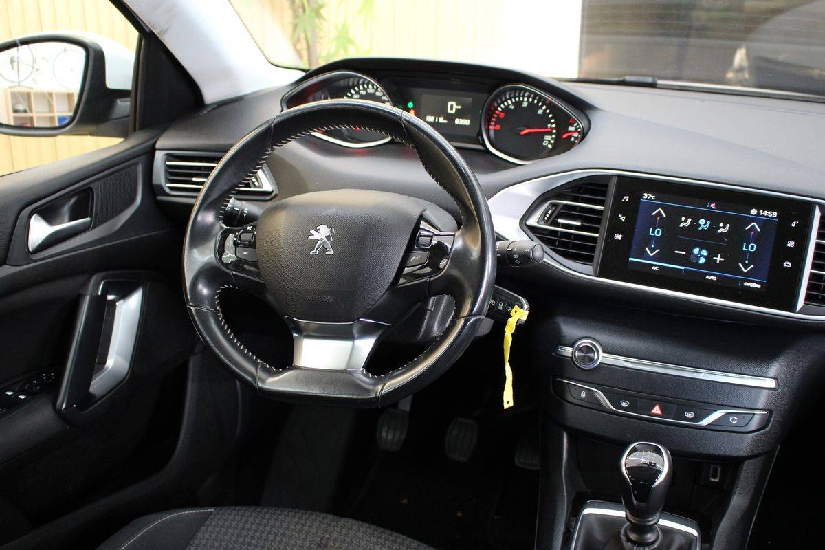 peugeot-308-2019-diesel-1499cc