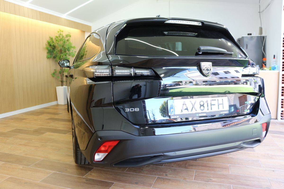 peugeot-308-sw-2023-hibrido-a-gasolina-1598cc
