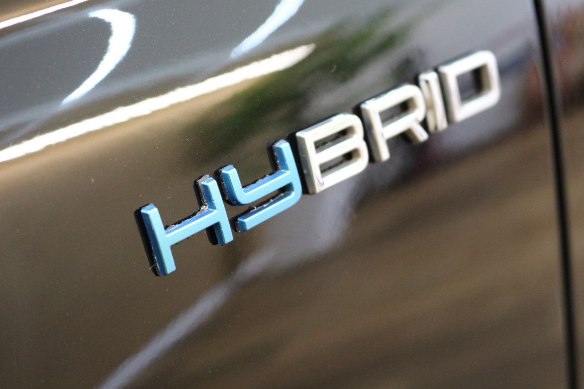 peugeot-308-sw-2023-hibrido-a-gasolina-1598cc