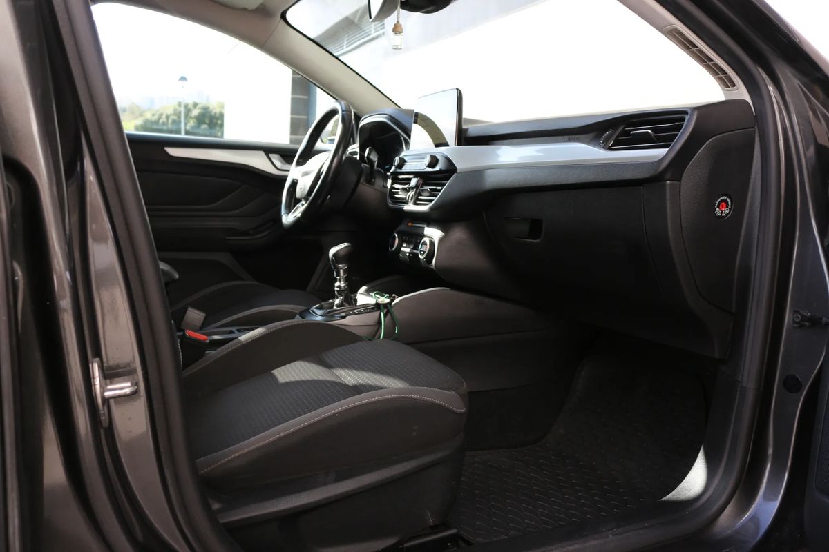 ford-focus-sw-2018-diesel-1499cc