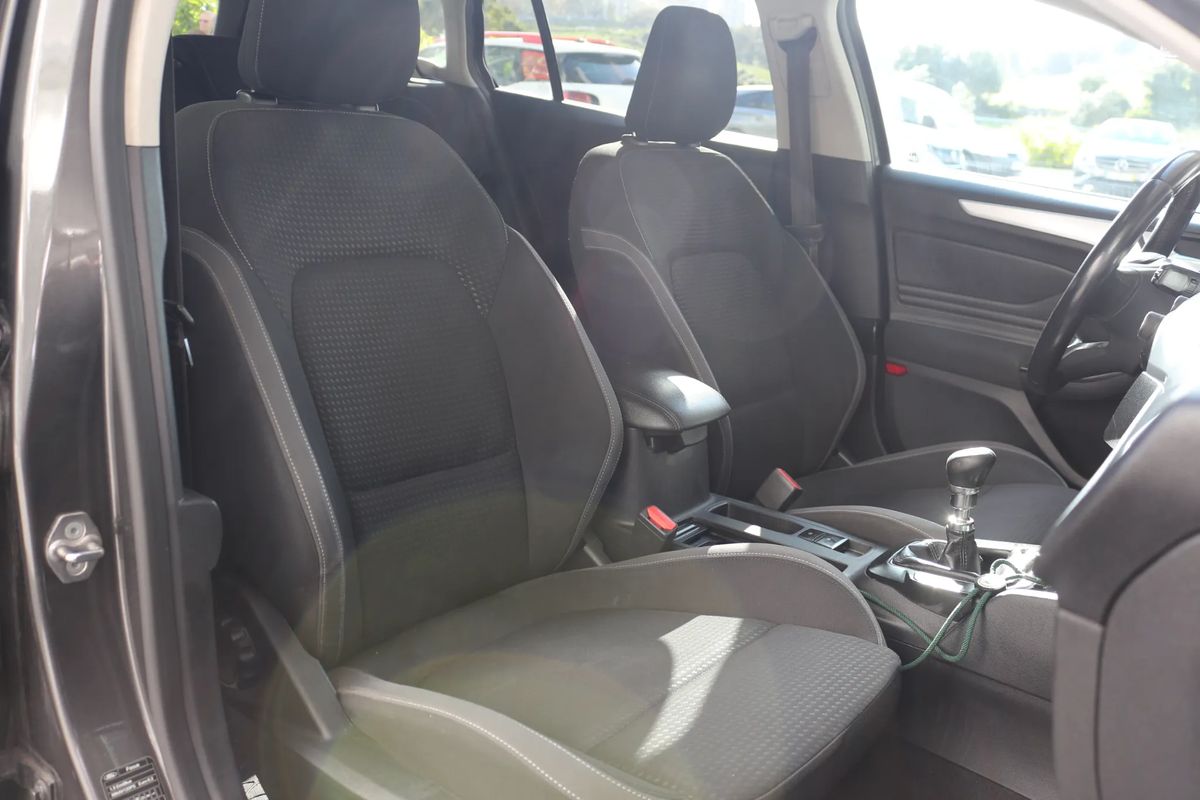 ford-focus-sw-2018-diesel-1499cc