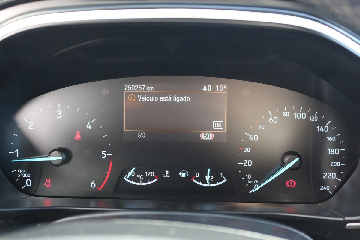 ford-focus-sw-2018-diesel-1499cc