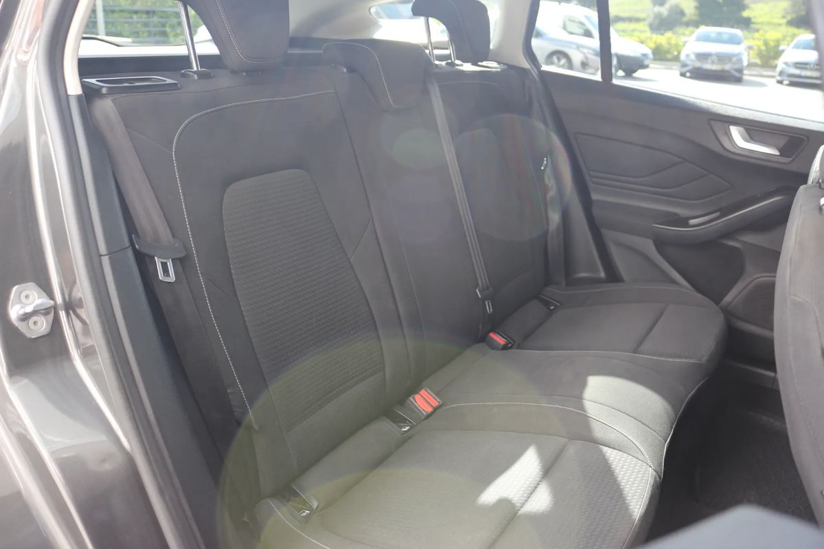ford-focus-sw-2018-diesel-1499cc