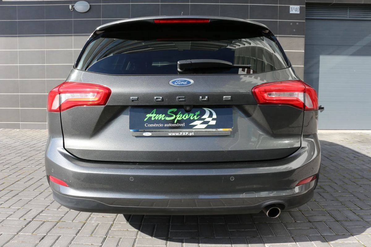 ford-focus-sw-2018-diesel-1499cc