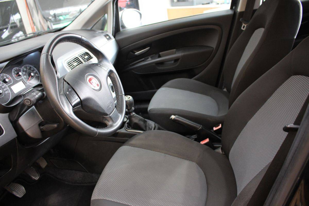 fiat-grande-punto-2010-gasolina-1242cc
