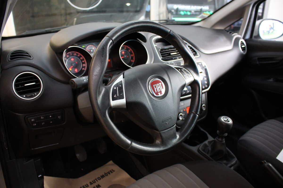 fiat-punto-2018-gasolina-1242cc