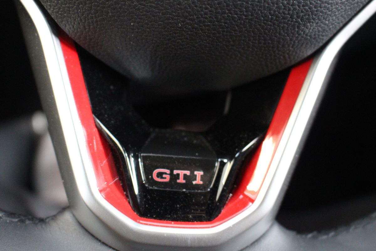 volkswagen-golf-2022-gasolina-1984cc