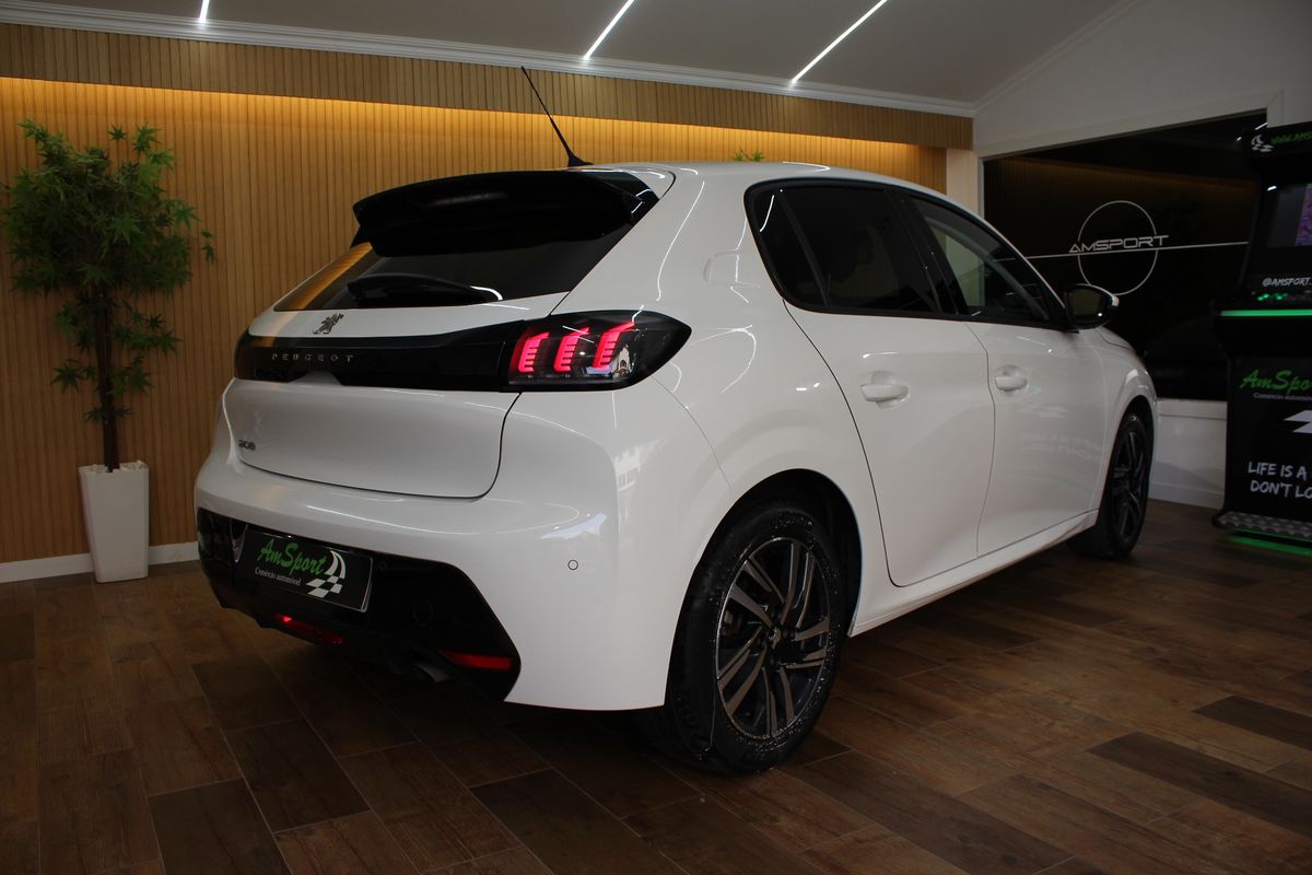 peugeot-208-2021-gasolina-1199cc