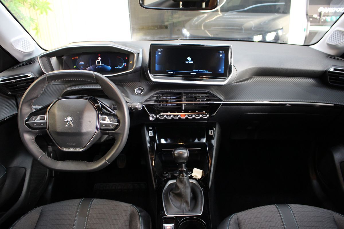 peugeot-208-2021-gasolina-1199cc