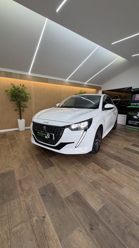 peugeot-208-2021-gasolina-1199cc