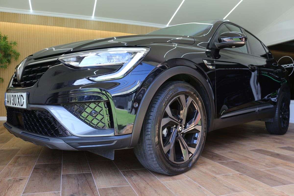 renault-arkana-2023-hibrido-a-gasolina-1332cc