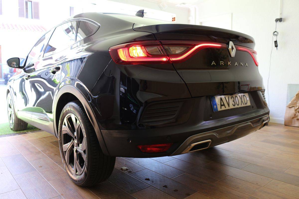 renault-arkana-2023-hibrido-a-gasolina-1332cc