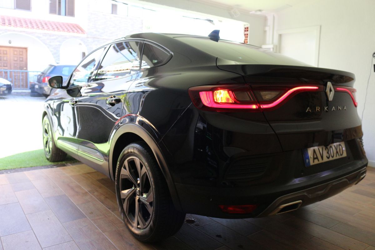 renault-arkana-2023-hibrido-a-gasolina-1332cc
