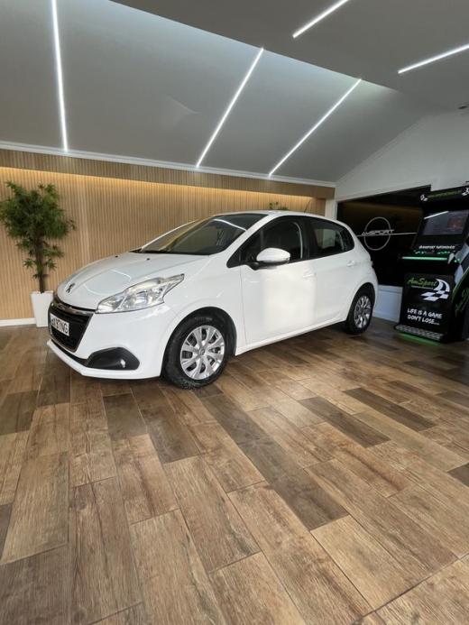 peugeot-208-2019-diesel-1500cc