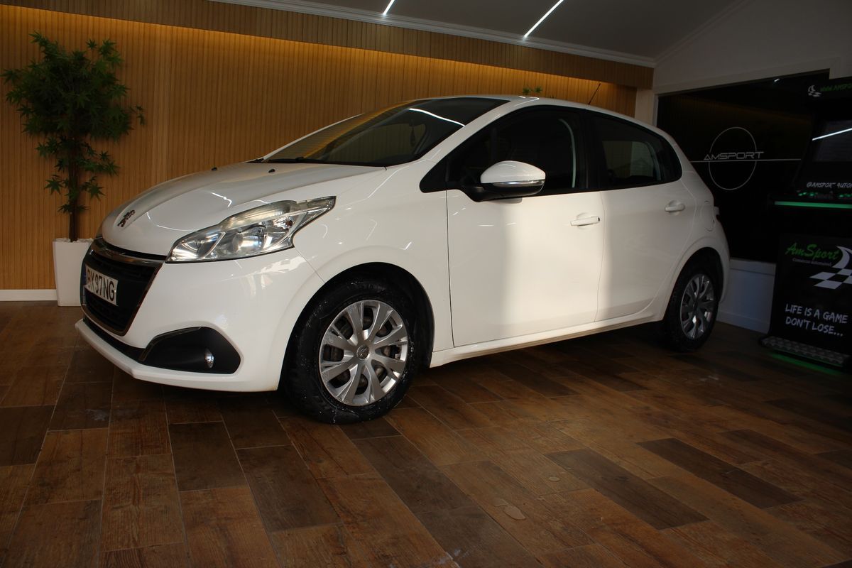 peugeot-208-2019-diesel-1500cc