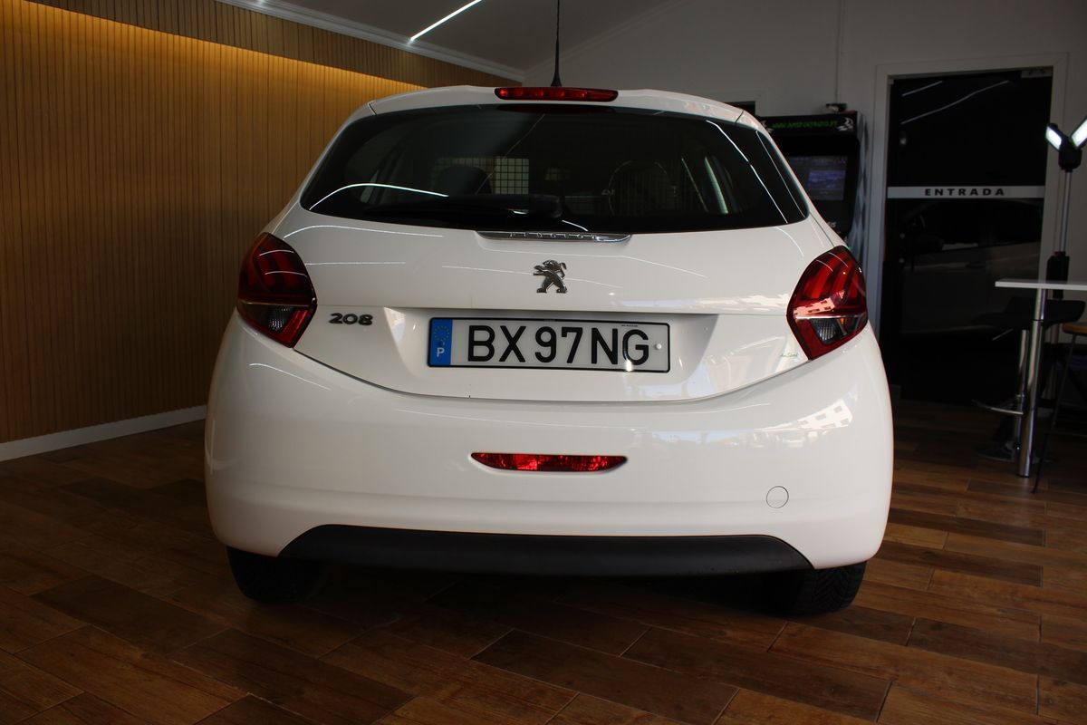 peugeot-208-2019-diesel-1500cc