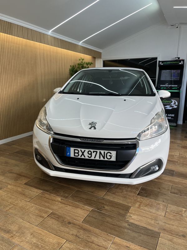 peugeot-208-2019-diesel-1500cc