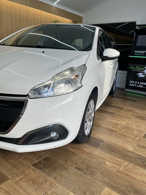 peugeot-208-2019-diesel-1500cc