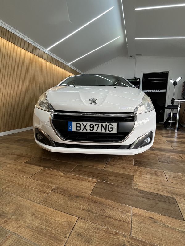 peugeot-208-2019-diesel-1500cc