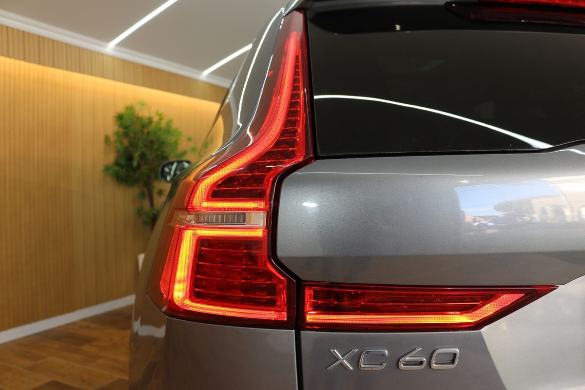 volvo-xc40-2020-diesel-1969cc