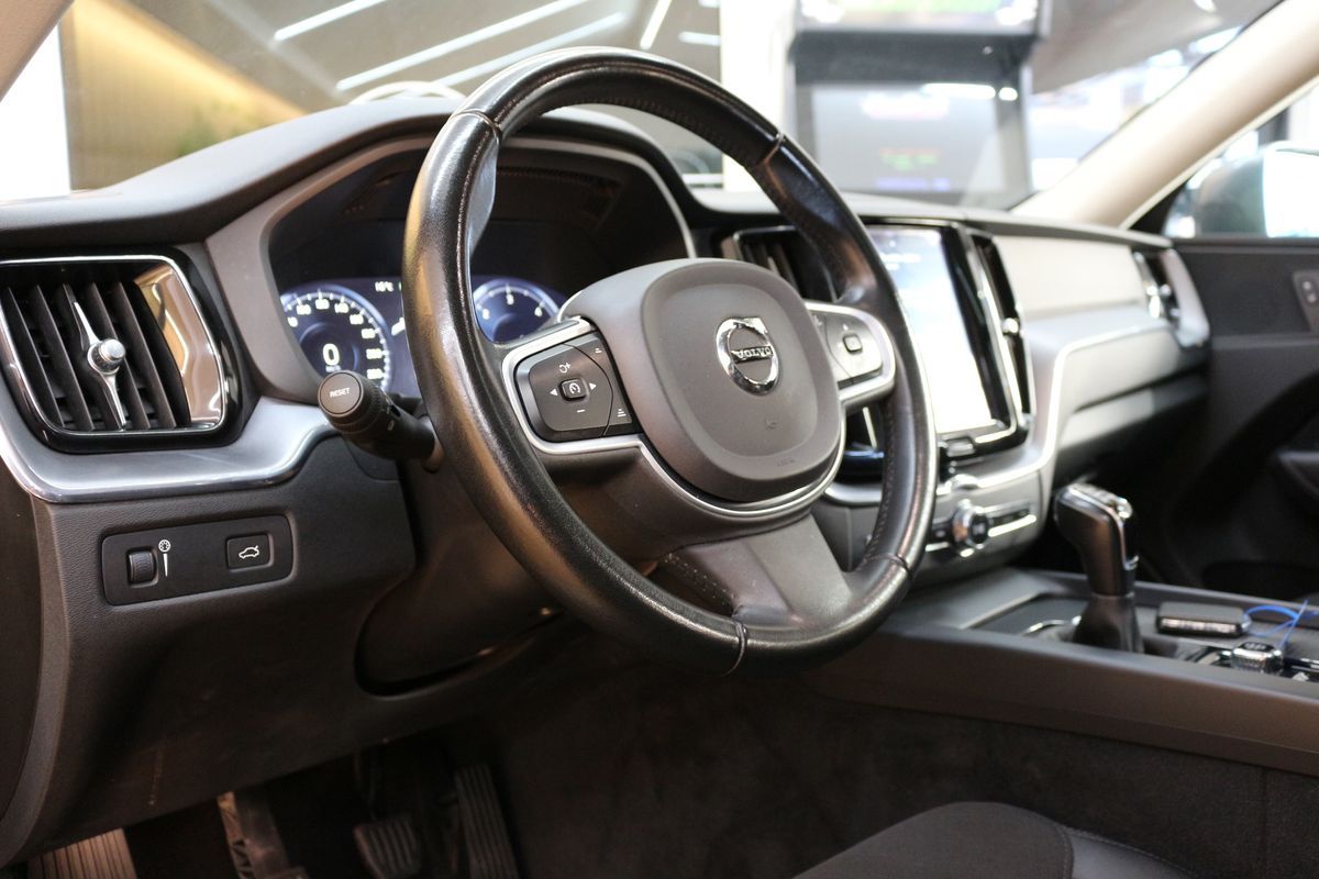 volvo-xc40-2020-diesel-1969cc
