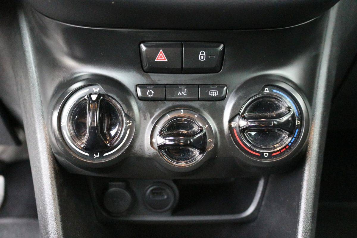 peugeot-208-2019-diesel-1461cc