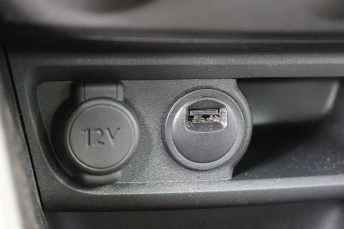 peugeot-208-2019-diesel-1461cc