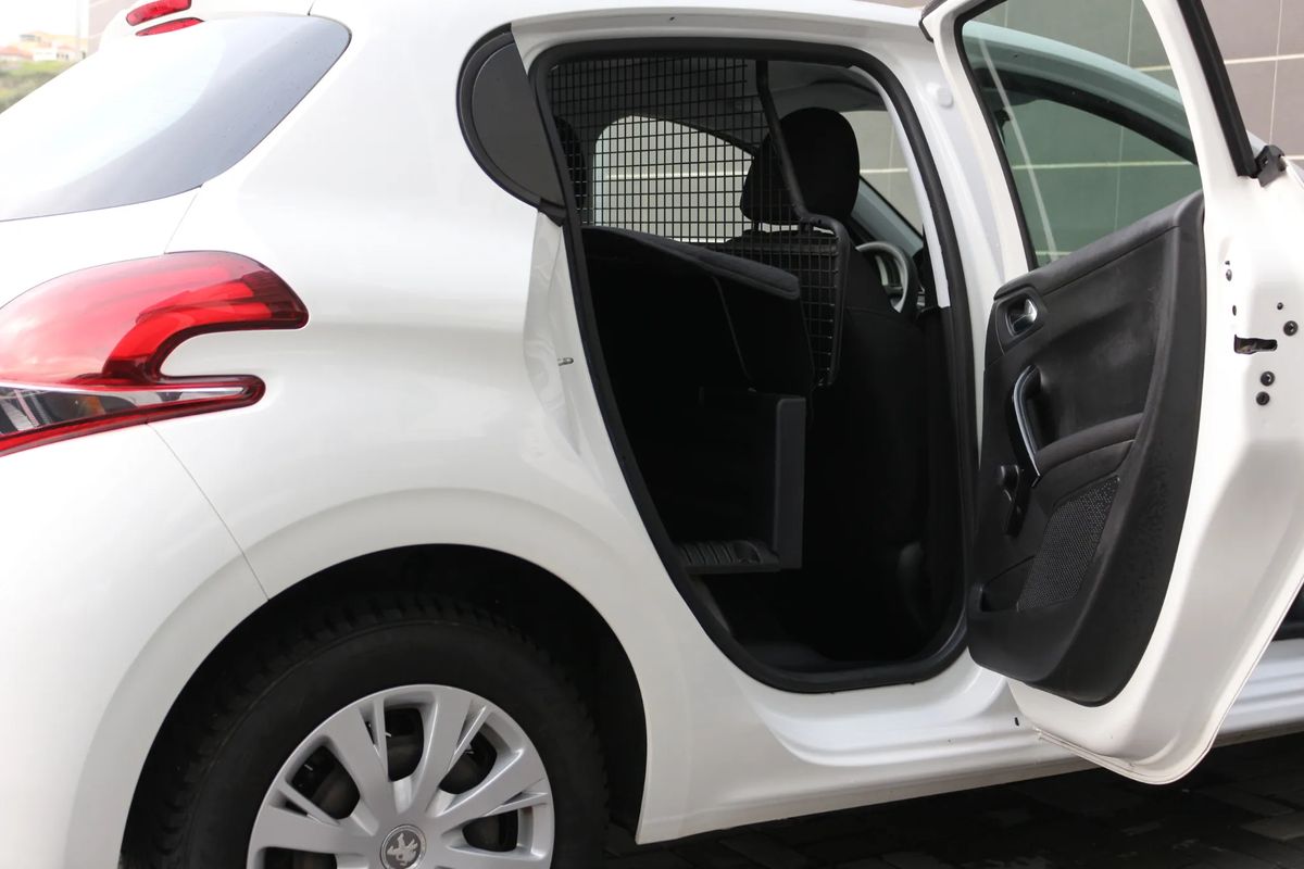 peugeot-208-2019-diesel-1461cc