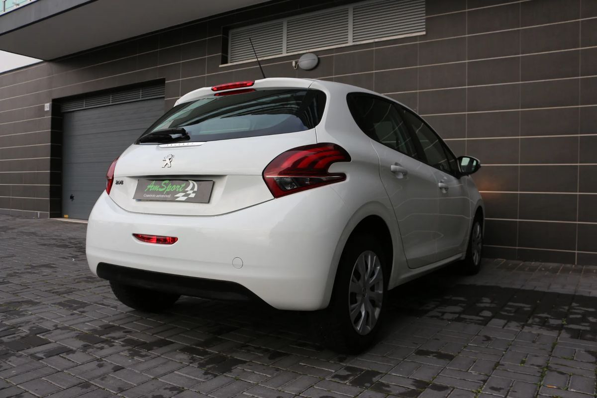 peugeot-208-2019-diesel-1461cc