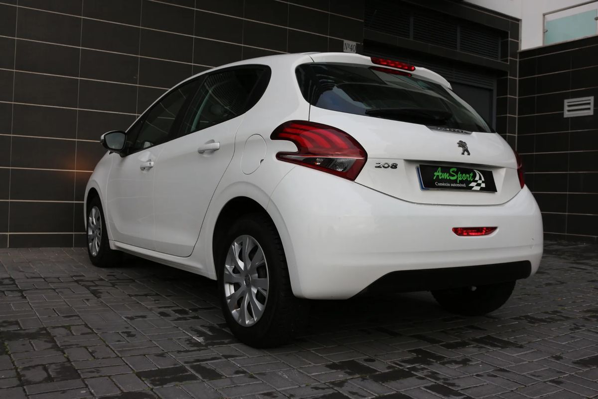 peugeot-208-2019-diesel-1461cc