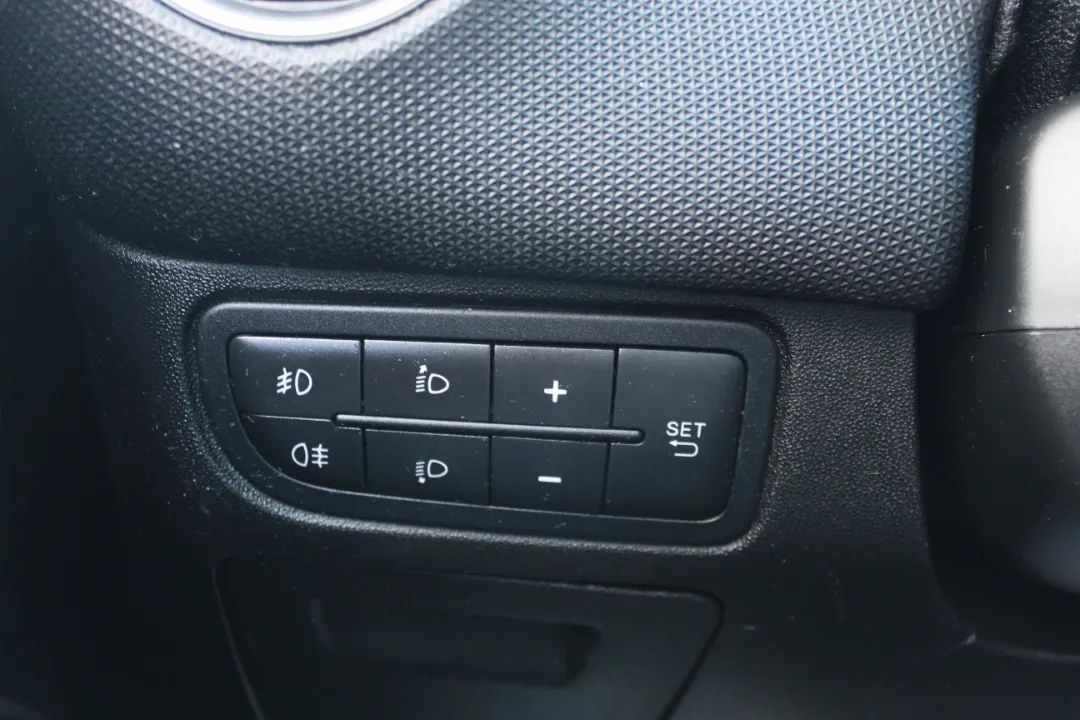 fiat-punto-2018-gasolina-1242cc