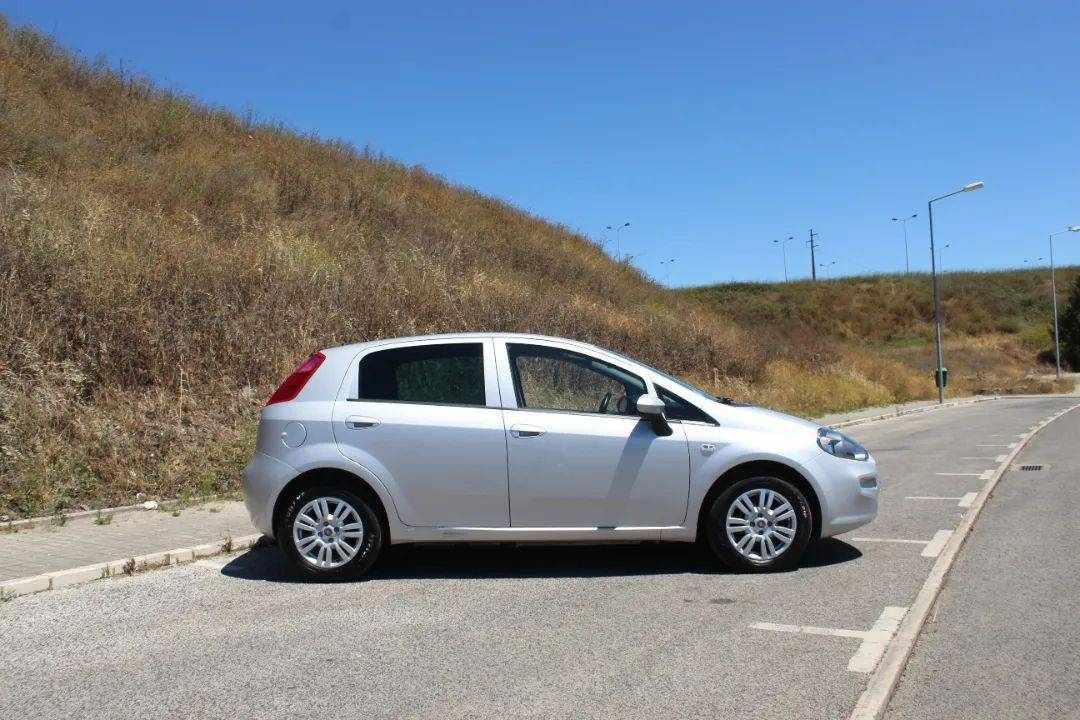 fiat-punto-2018-gasolina-1242cc