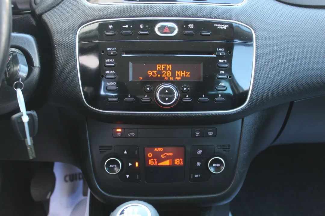 fiat-punto-2018-gasolina-1242cc