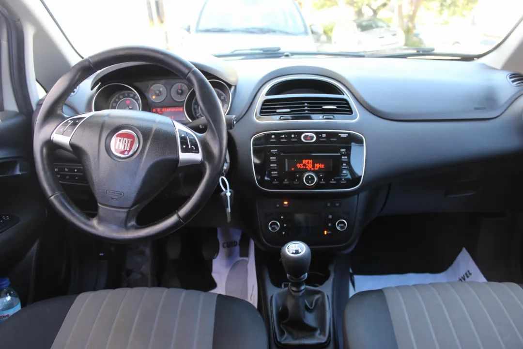 fiat-punto-2018-gasolina-1242cc