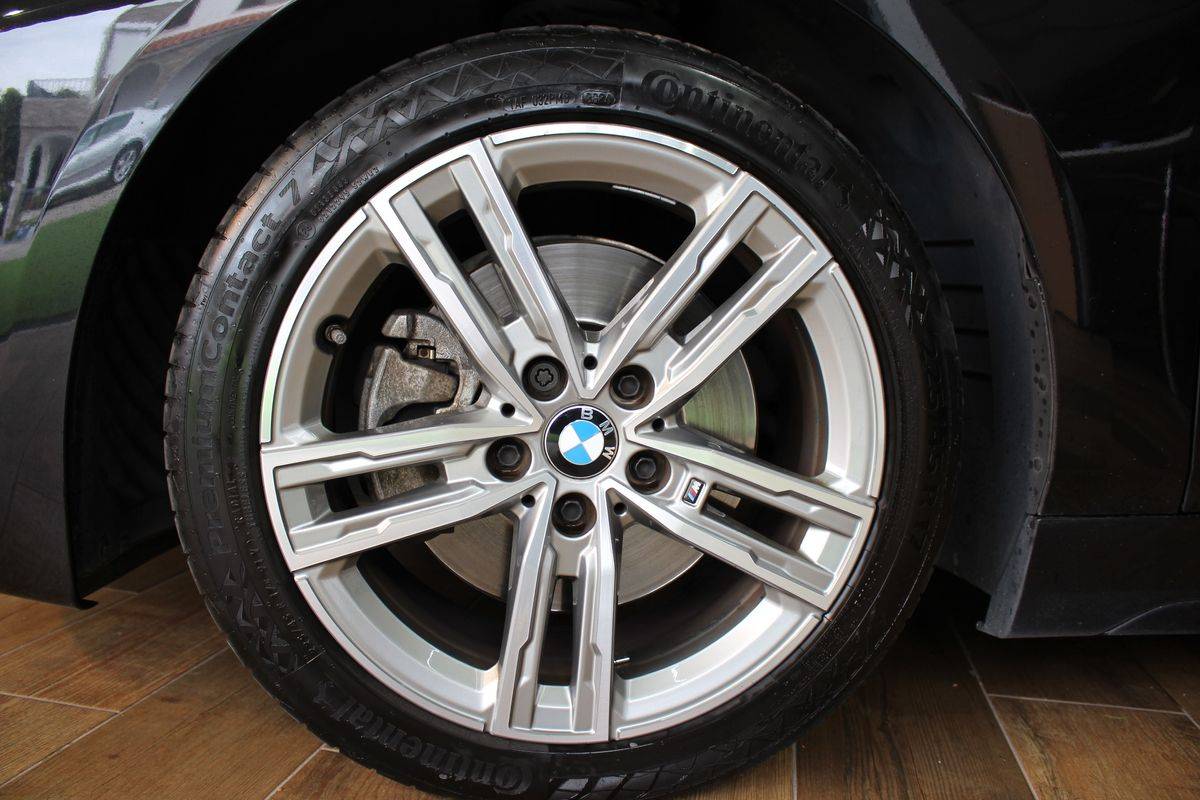 bmw-serie-1-2021-diesel-1496cc