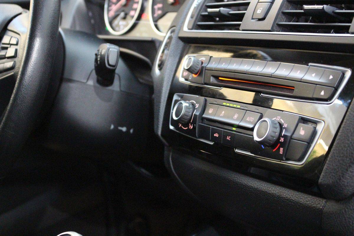 bmw-serie-1-2015-diesel-1496cc