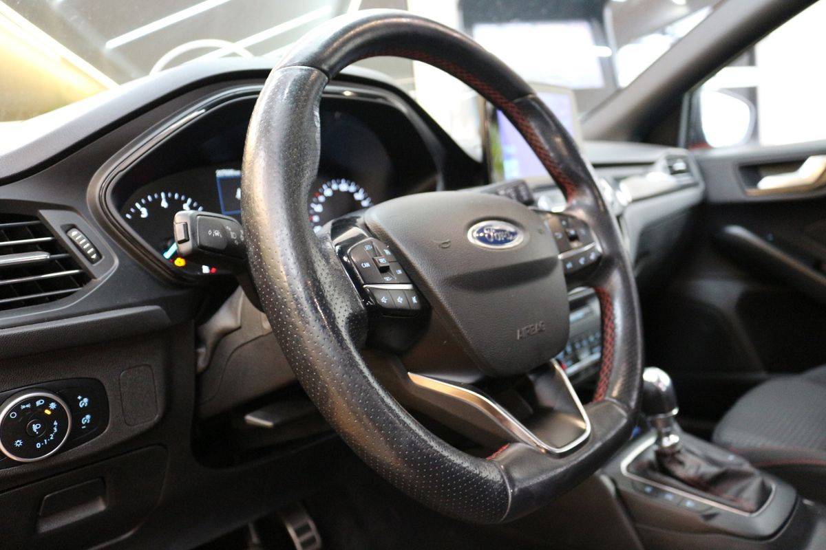 ford-focus-2020-gasolina-998cc