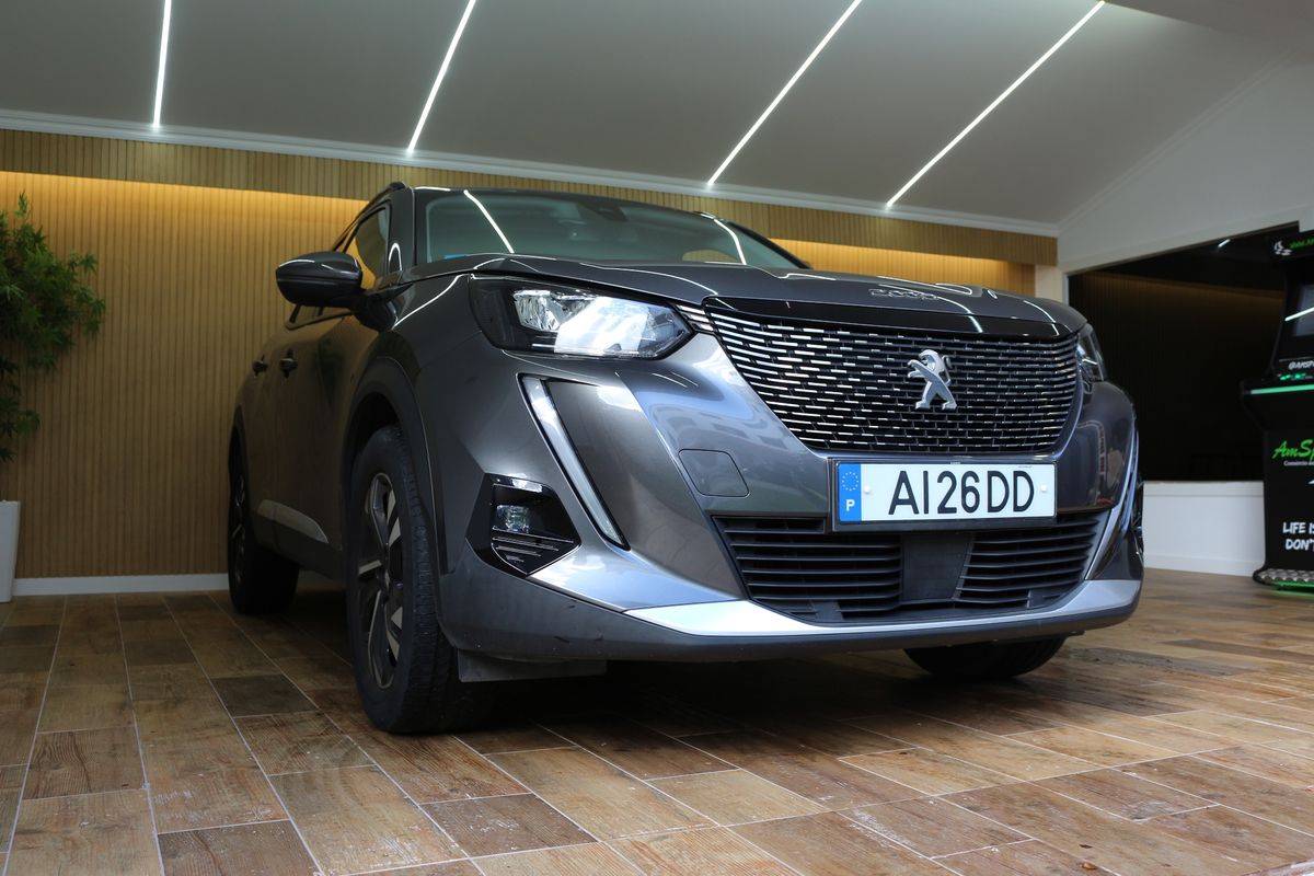 peugeot-2008-2021-diesel-1499cc