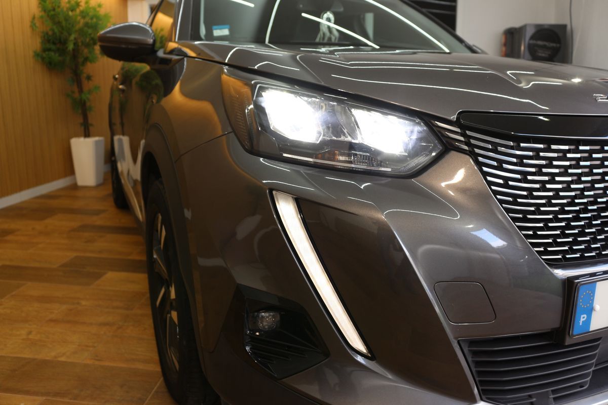 peugeot-2008-2021-diesel-1499cc