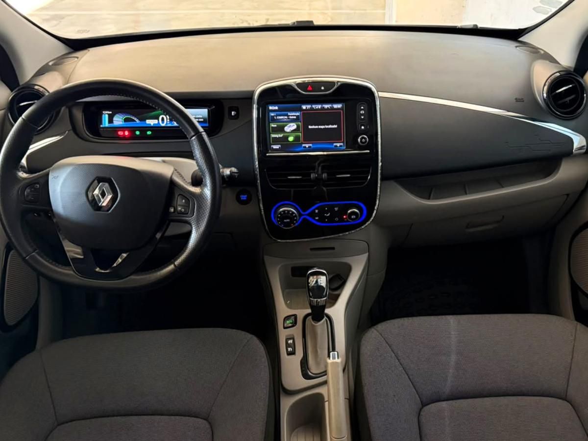 renault-zoe-2013-eletrico-0cc