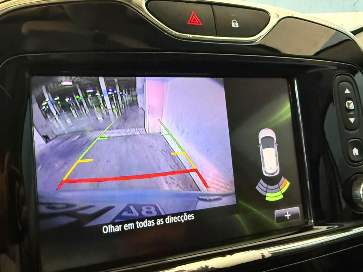 renault-zoe-2013-eletrico-0cc