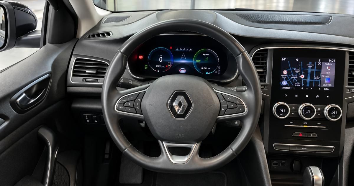 renault-megane-sport-tourer-2022-hibrido-a-gasolina-1598cc