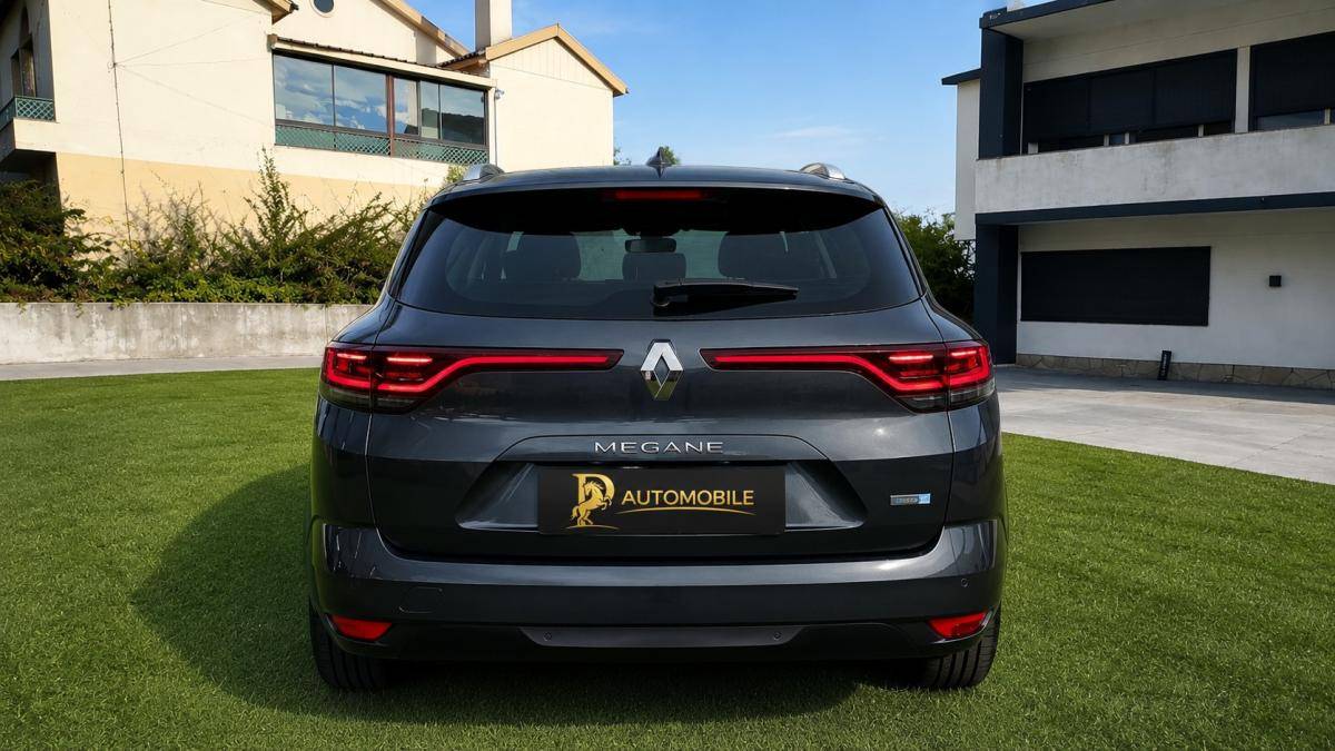 renault-megane-2021-hibrido-a-gasolina-1598cc