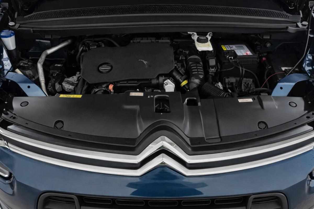 citroen-c4-picasso-1-5-bluehdi-2021-diesel-1499cc