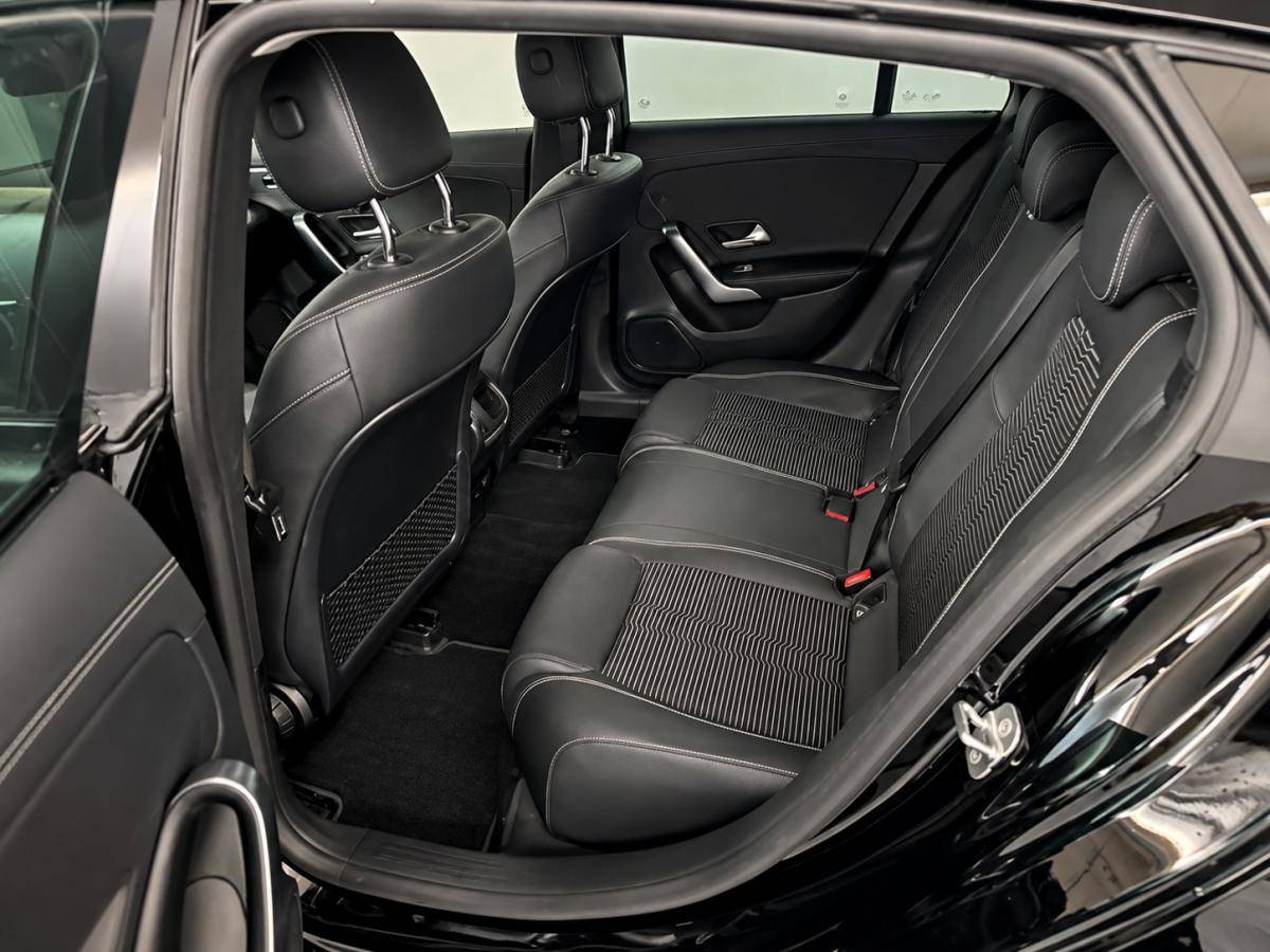 mercedes-benz-cla-2023-hibrido-a-gasolina-1332cc